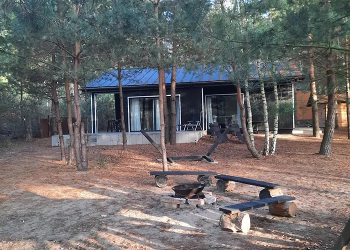 Dom wakacyjny Leśniczówka *